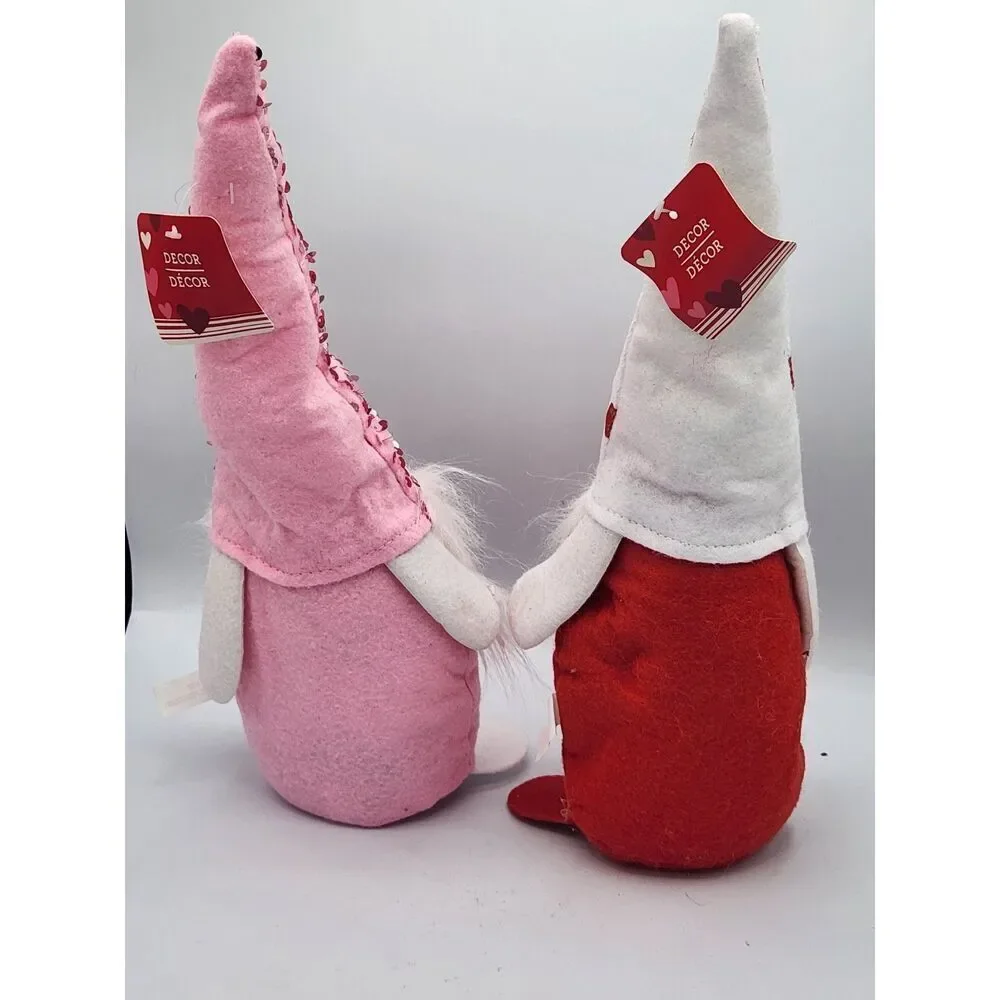 Set of 2 Valentines Day Heart Gnomes Pink And Red 14